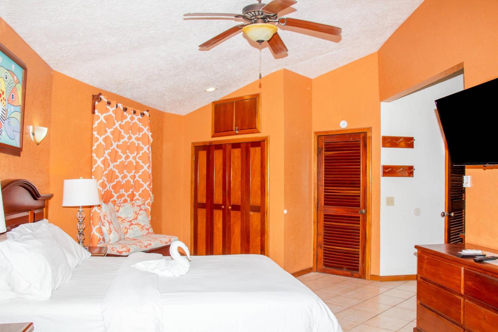 White Sands Cove San Pedro  Zimmer foto